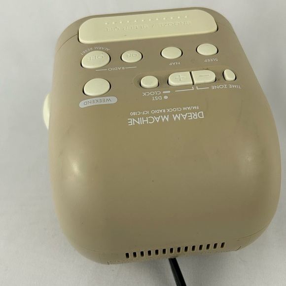 Sony Liv Alarm Clock Dream Machine AM/FM Radio Electric Good Working Condition - Picture 3 of 7